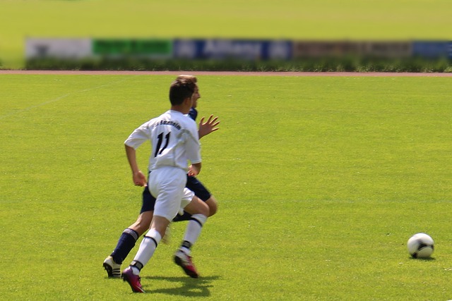 更对曼城形 更对曼城形